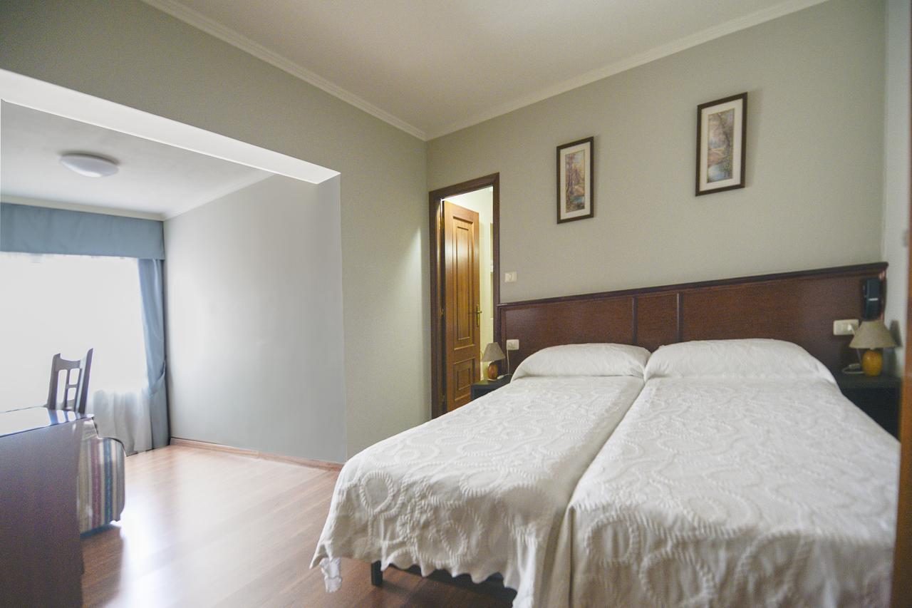 Hospedaxe A Vila Pobra Do Caraminal Luaran gambar