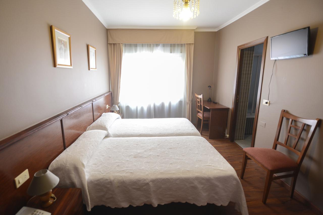 Hospedaxe A Vila Pobra Do Caraminal Luaran gambar