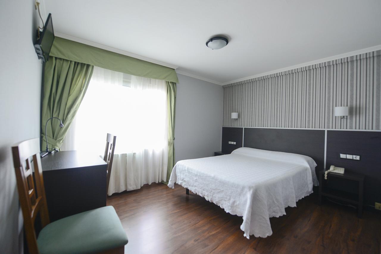 Hospedaxe A Vila Pobra Do Caraminal Luaran gambar